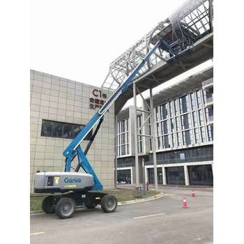 上海七寶莘莊地鐵站附近出租26米14米自走登高作業(yè)車價格合適