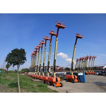 上海趙巷哪還有登高車出租上海青浦出租20米曲臂車