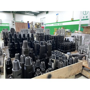 孔山重工機(jī)械五金件生產(chǎn)加工