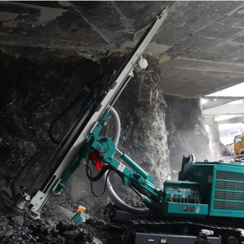 河北保定孔山KS680頂錘式鉆機