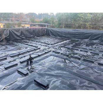 重庆垃圾污水池改造液面浮盖系统施工方案