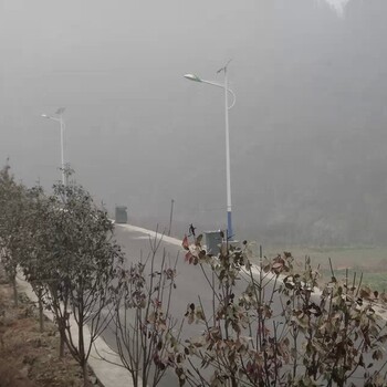 太陽能路燈生產廠家供應河南商丘睢縣寧陵縣柘城縣虞城縣路燈