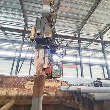 加油肇庆市广宁县桩机公司打拔H型钢施工队伍勤快实现价值