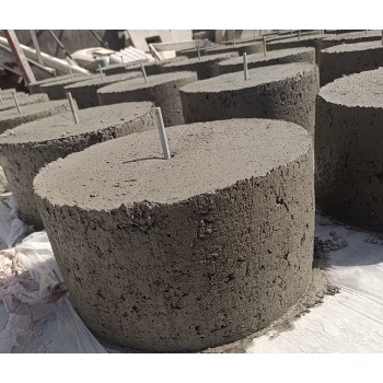 山东德州水泥预制光伏墩生产混凝土固定墩加工可来样定制