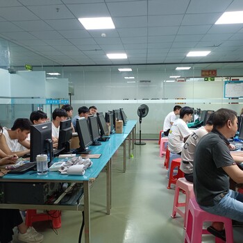 東莞萬江黃粘洲社區SW非標設計培訓上天驕學校