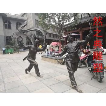 選用地產(chǎn)扭秧歌雕塑生產(chǎn)商-戶外雕塑-定做花園秧歌舞雕塑