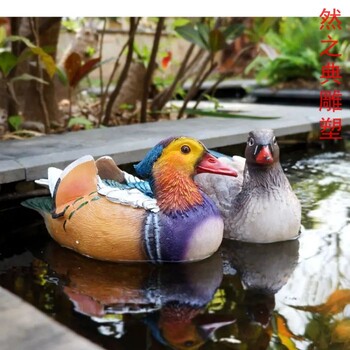 鴛鴦雕塑廠家吉祥鳥擺件彩繪鴛鴦雕塑價(jià)格