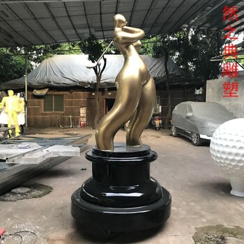 選用現(xiàn)代藝術(shù)男人雕塑生產(chǎn)商-小區(qū)雕塑-選定校園廣場(chǎng)男人雕塑