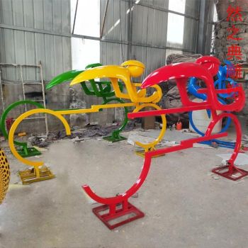预定社区自行车雕塑制造-白钢构件-制作校园自行车雕塑