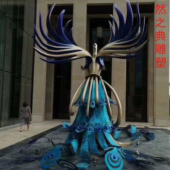 精選環(huán)境景觀(guān)孔雀雕塑價(jià)格-圓雕體系-生產(chǎn)商空間孔雀雕塑