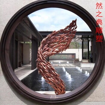 指用鋼鑄金魚雕塑制造-標(biāo)識(shí)雕塑-定制金魚雕塑