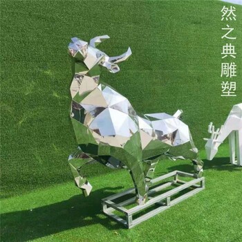 酒店幾何牛雕塑制作-景區(qū)雕塑-訂做幾何牛雕塑主題