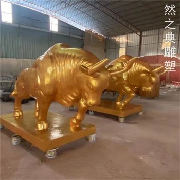 供應軟裝銅牛雕塑工廠-動態雕塑-生產商空間銅牛雕塑