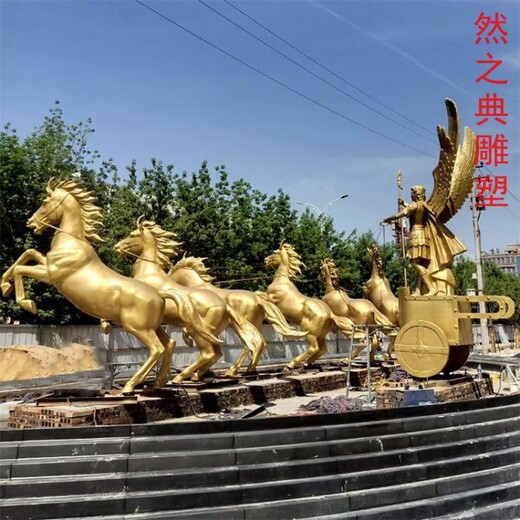 八馬奔騰雕塑廠家-抬蹄奔跑造型-駿馬奔馳素材