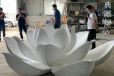 通用金莲花雕塑制造商-花苞组合-不锈钢金莲花雕塑厂