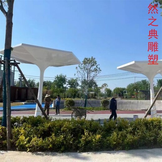 承接現(xiàn)代樹木雕塑制造-動(dòng)態(tài)雕塑-廣場景觀樹木雕塑供給