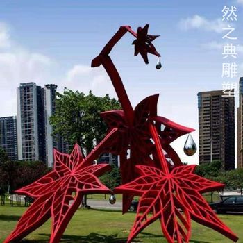 觀賞型紅楓葉雕塑生產制造廠家-鋼管組合-空間紅楓葉雕塑