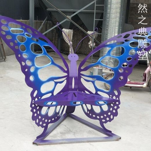 定制彩色蝴蝶坐凳雕塑制作-钢管组合-坐凳雕塑展示提供