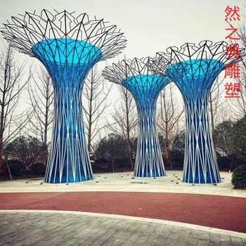 選用大型樹雕塑生產(chǎn)-街頭藝術-烤漆樹雕塑制造商