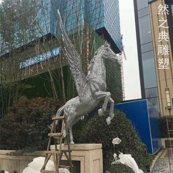 選用體育鏤空馬雕塑價格-地標擺件-選用大型鏤空馬雕塑