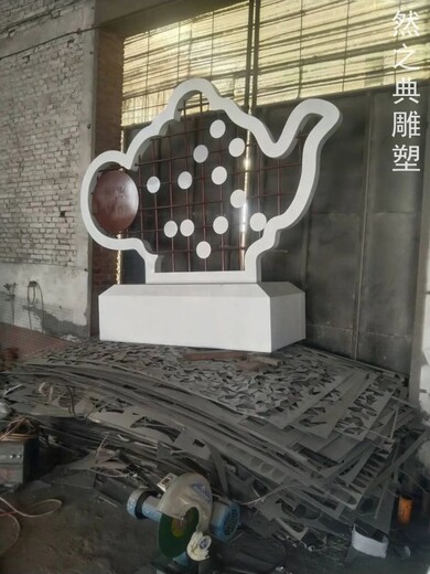 提供現代地標雕塑制造-景觀(guān)概念-景觀(guān)地標雕塑造型點(diǎn)擊