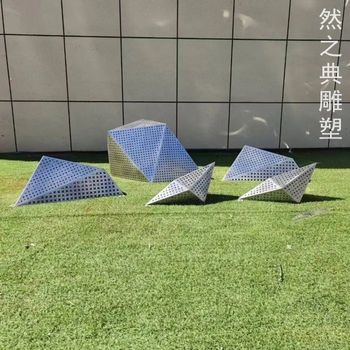 優價景區石塊雕塑生產