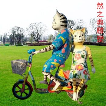 预定社区卡通猫雕塑制作-景区雕塑-生产赛龙舟卡通猫雕塑
