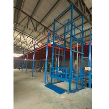 二三层液压升降货梯厂工业厂房液压货梯升降机