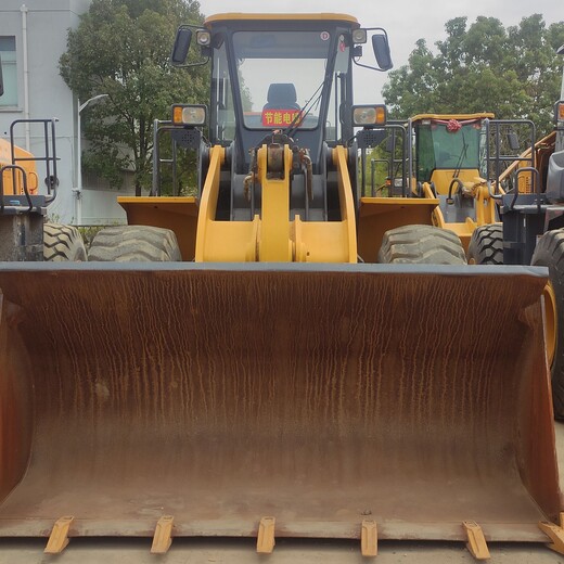 裝載機(jī)柳工二手856折價(jià)轉(zhuǎn)售
