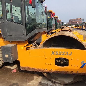 轉(zhuǎn)售便宜報價223二手壓路機(jī)