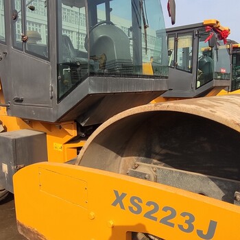 轉(zhuǎn)售便宜報價223二手壓路機(jī)