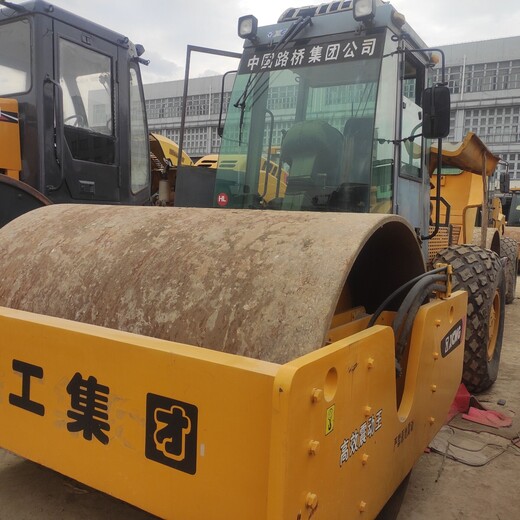低售價(jià)壓路機(jī)二手223徐工