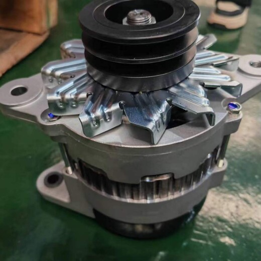 小松SAA6D140E發(fā)電機600-825-6271
