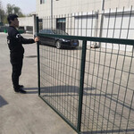 河北高速公路護(hù)欄網(wǎng)廠家供應(yīng)涼山鋼板網(wǎng)護(hù)欄貴州雙層綠色防拋網(wǎng)