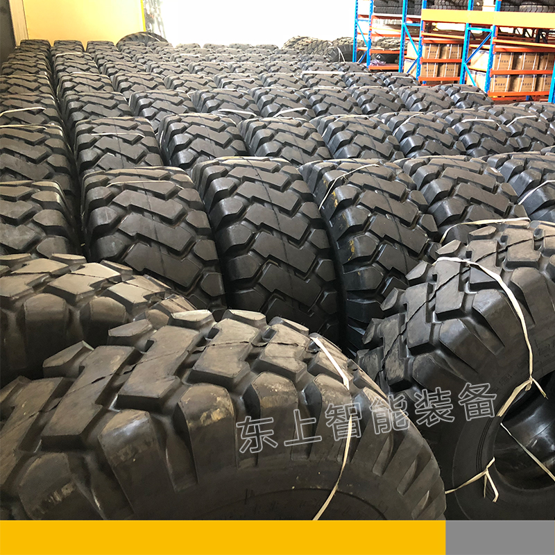 徐工装载机铲车轮胎ZL50G配件供应50装载机铲车轮胎工程机械