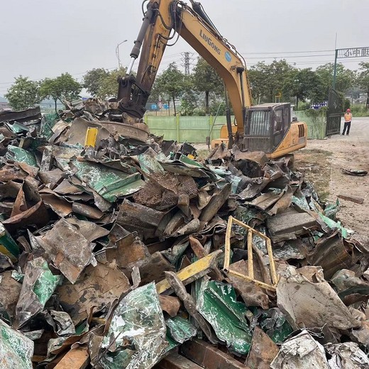 白云區彩鋼棚廠房站柱回收拆除工程/廣州制冷設備配套設施一站式回收