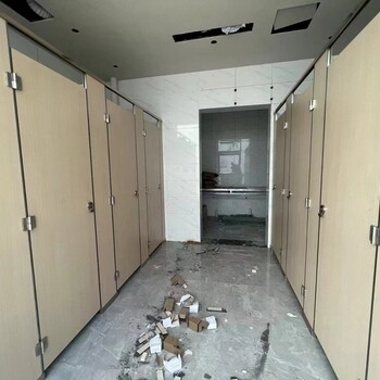 信陽二代衛(wèi)生間隔斷板二代抗倍特板公共衛(wèi)生間隔斷