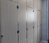 孝义市不锈钢材质卫生间隔断学校公寓大厦公共厕所装修改造18厚度