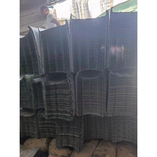 四川不锈钢彩钢瓦净化彩钢板净化工程用发货快免费送货