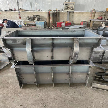 隔離墩模具起到分流道路車輛的作用