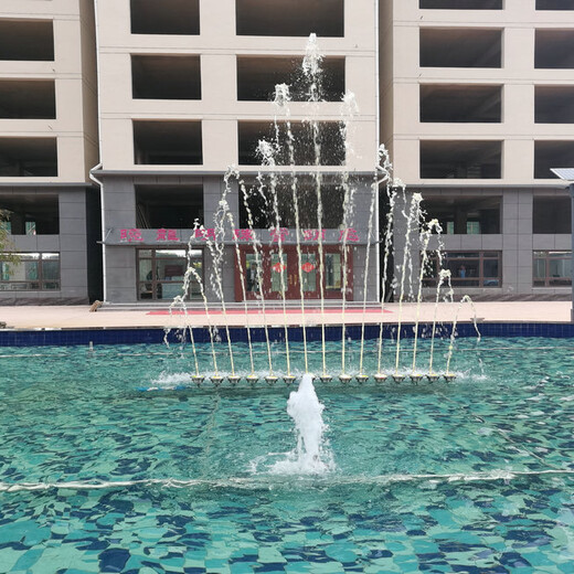 海西水景假山噴泉安裝