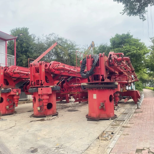 南寧三一41米液壓布料機(jī)液壓布料桿塔式布料機(jī)，臂架式布料機(jī)