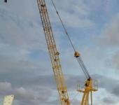 新昌县QTZ80塔吊可以轻松搬运重达6-8吨的钢筋凝土预制构件
