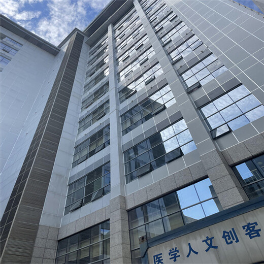 防城港防水补漏免砸砖收费_防水堵漏公司