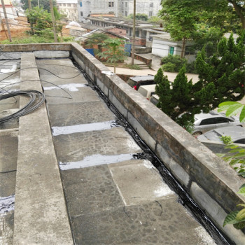 马山县墙壁裂缝的防水补漏_房屋漏水检测公司