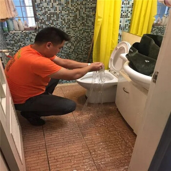貴港覃塘區(qū)樓頂裂縫防水補(bǔ)漏_-水管鑒定漏水維修