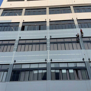 貴港港南區(qū)關(guān)于屋頂漏水維修請示_漏水維修補漏