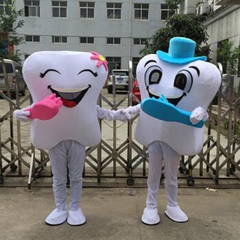 重慶哪里有定做卡通人偶服裝的/新奇毛絨娃娃工期短