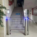 圓柱速通門人臉識別開門智能閘機