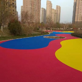 濟南章丘鋪裝小區塑膠跑道幼兒園塑膠地面學校塑膠跑道鋪裝